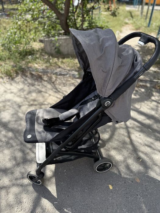 Детская прогулочная коляска Cybex beezy