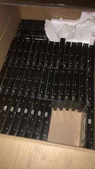 SATA 3.5-inch Hard Drives, 320 GB and 500 GB64750583188865122