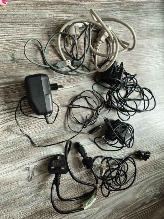 Ładowarka kable do komputera