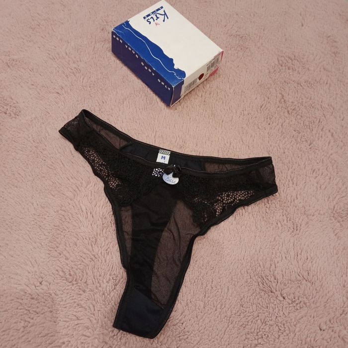 Sisi stringi damskie M czarne koronka tiul KrisLine