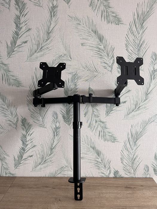 Suporte em Ferro p/ 2 Monitores