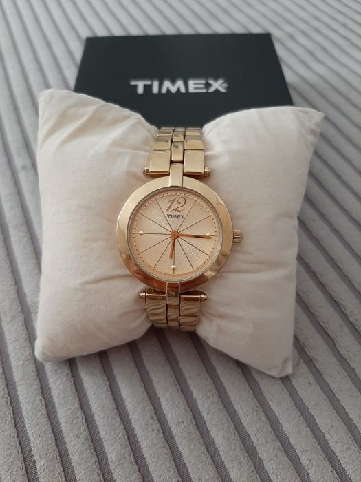 Zegarek damski Timex Style Collection T2P548 gold