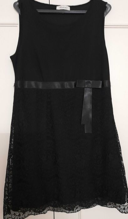 Vestido preto rendado - Tamanho M/L