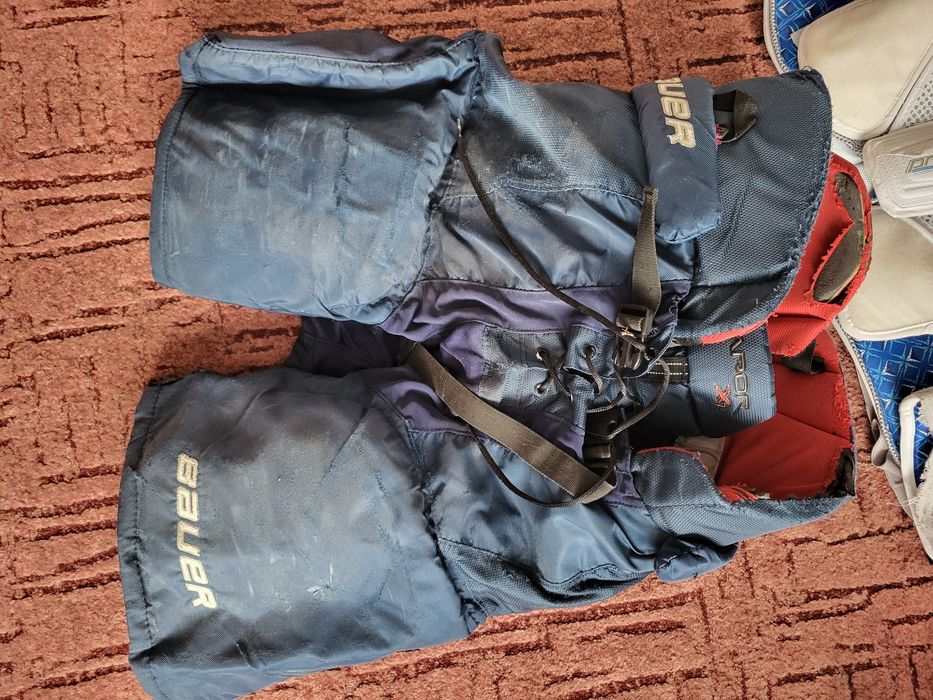 Хокейна екіпіровка