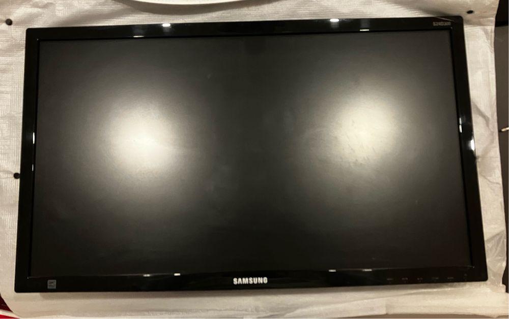 Monitor 24 Samsung S24D300