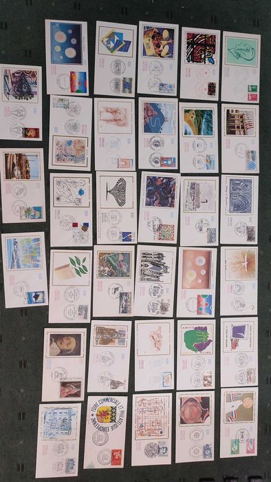 33 Envelopes Franceses FDC com selos e Carimbo 1º Dia