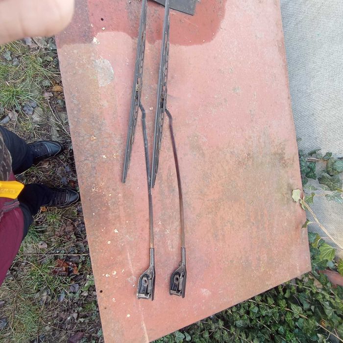 дворники Audi 100 c3