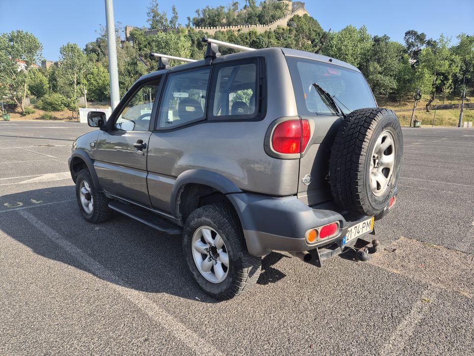 Nissan Terrano 2 - 2.7 td