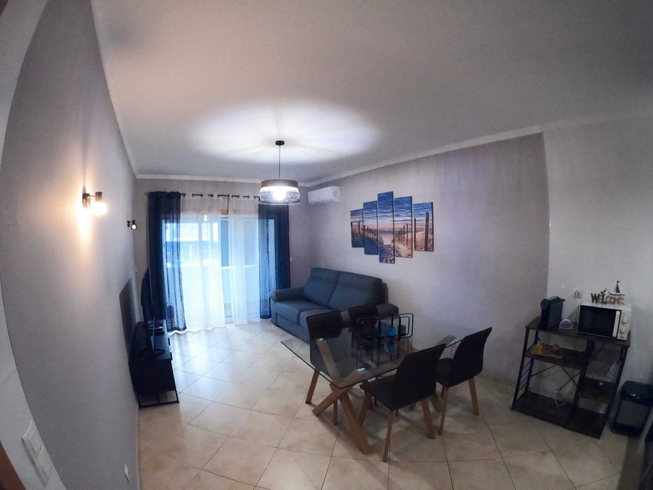 T1 Praia da Rocha, Piscina