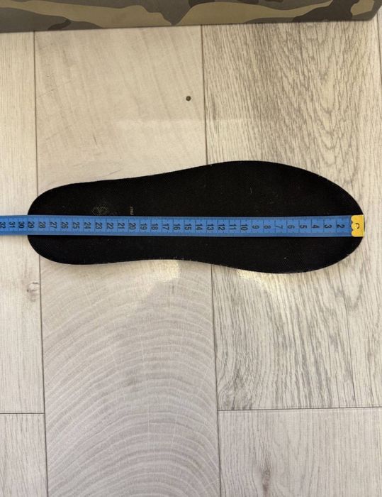 кросовки VALENTINO