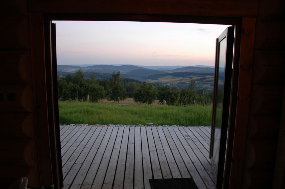 Klimatyczny drewniany domek na wynajem