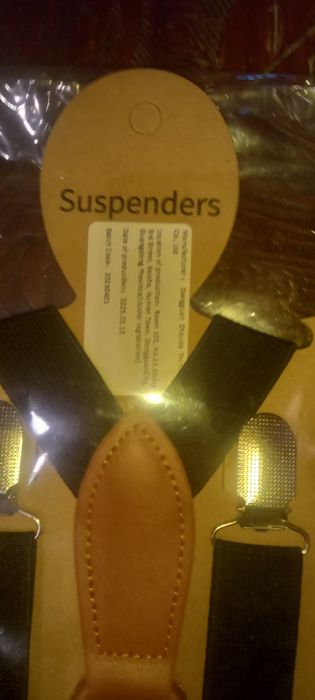 Dois suspensórios para criança (são novos).