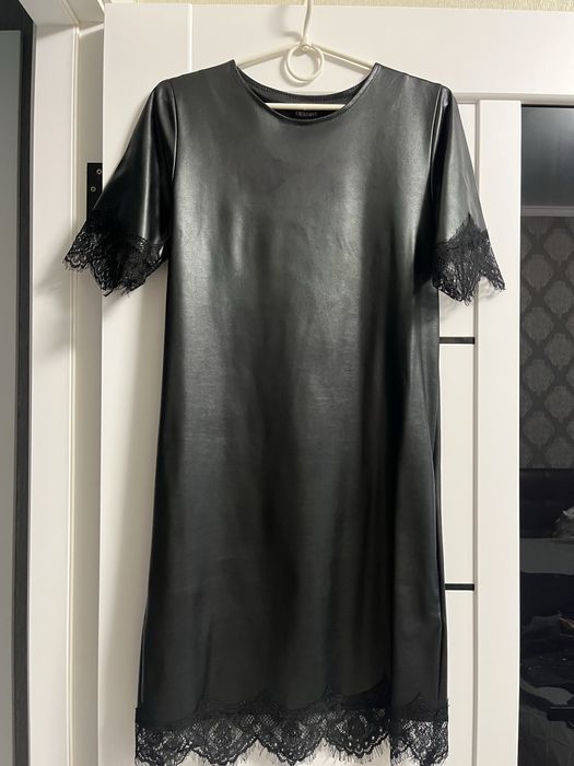 Сукні жіночі