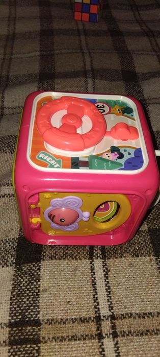 Музичний кубік-сортер