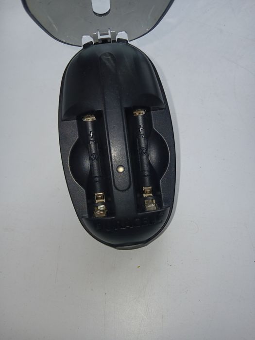 Зарядний пристрій Duracell