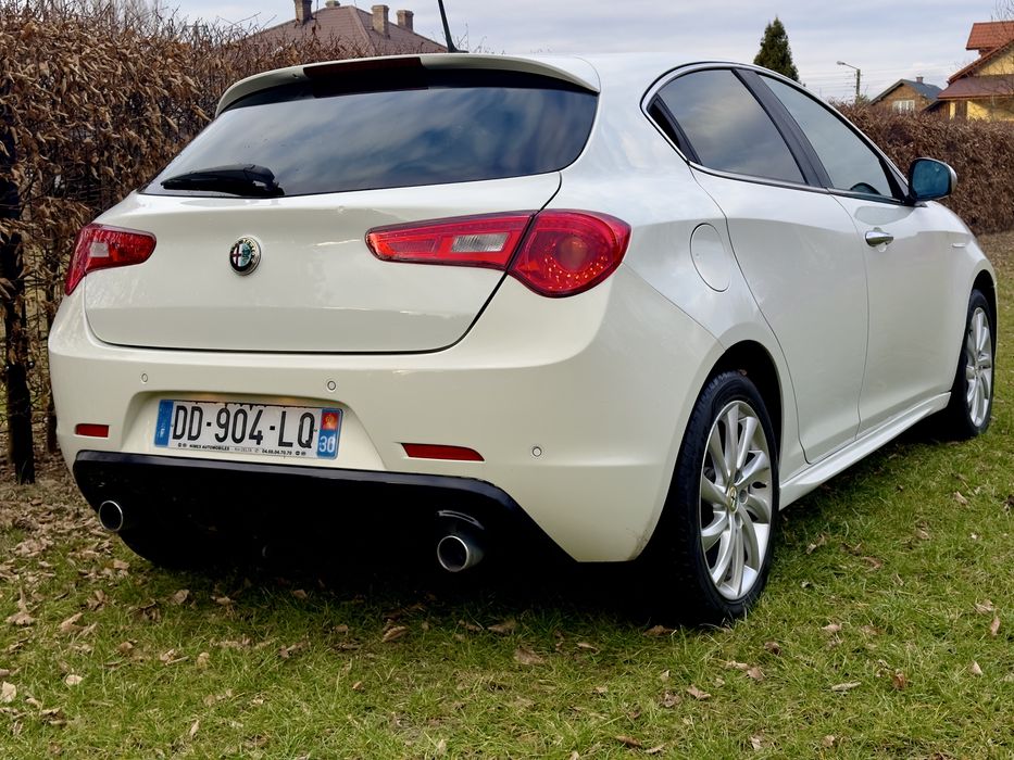 Alfa Romeo Giulietta Tourismo*LIFT *DNA * NaVi * SkÓrA * FrAncja