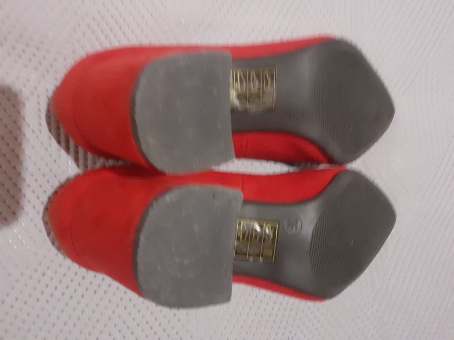 Sapatos vermelho