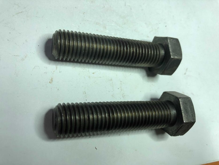 Śruba 6 szt. maszynowa M16 długość  gwintu ok. 62 mm