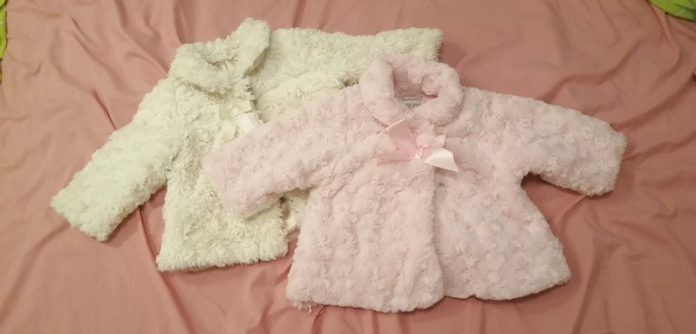 2 zimowe futerka r. 62/68