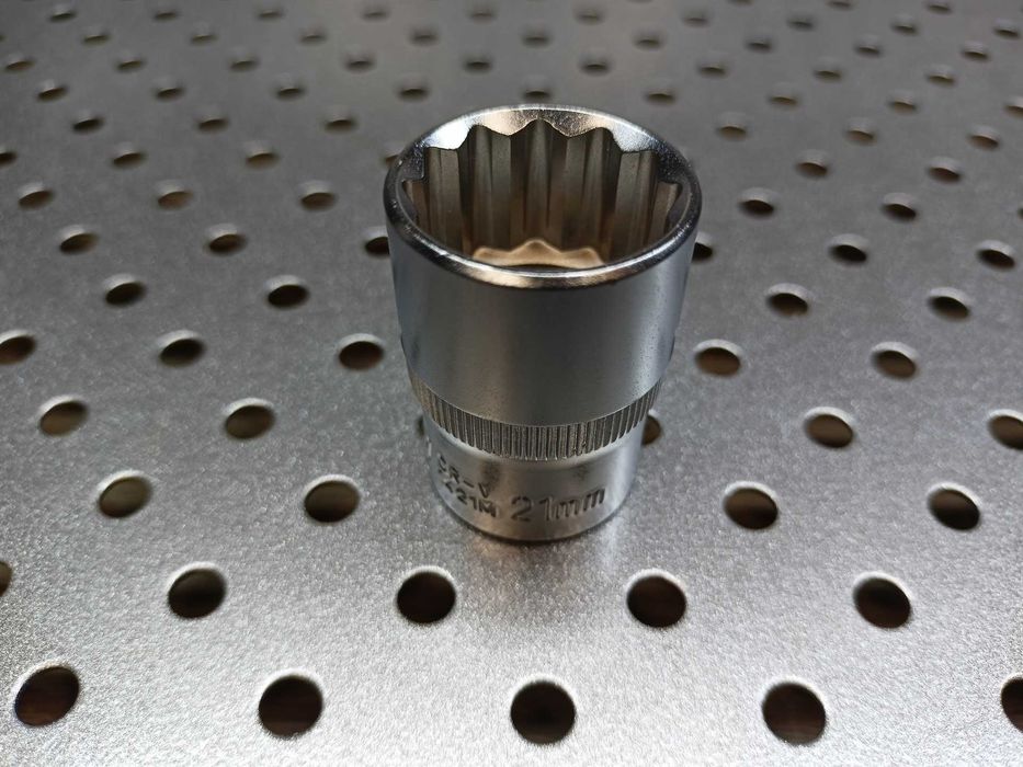 Nasadka 21 mm 1/2" 12-kątna CrV HONITON nasadka 21mm dwunastokątna