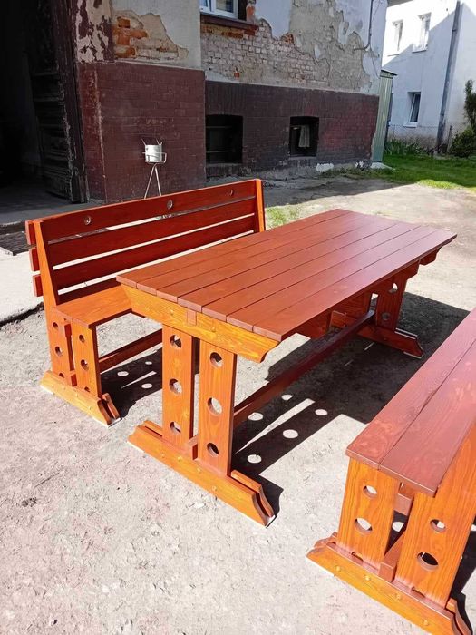 Stół i ławki komplet ogrodowy