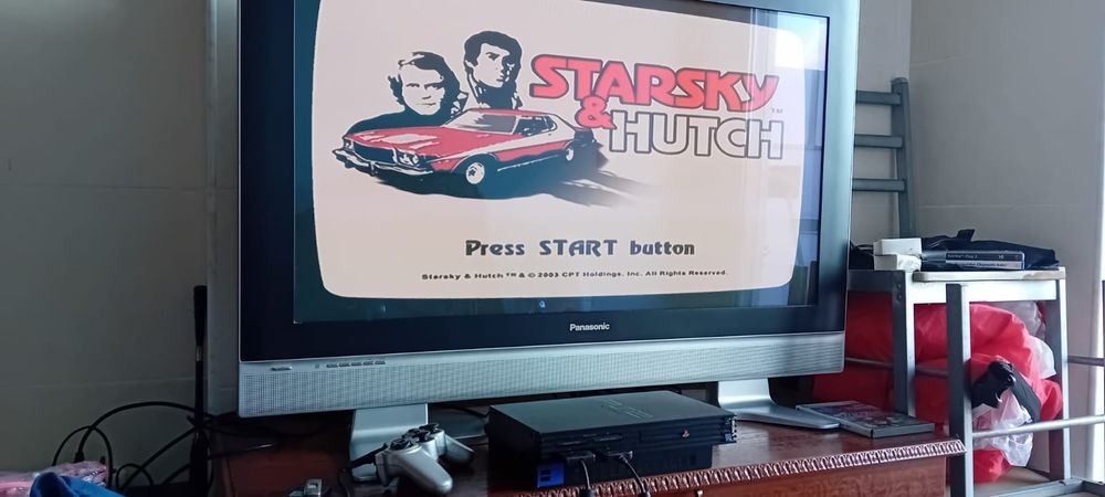 Playstation 2 com acessórios em perfeito estado | Maia