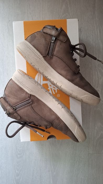 Ténis botas Timberland Seneca Bay Chukka castanho escuro tamanho 37