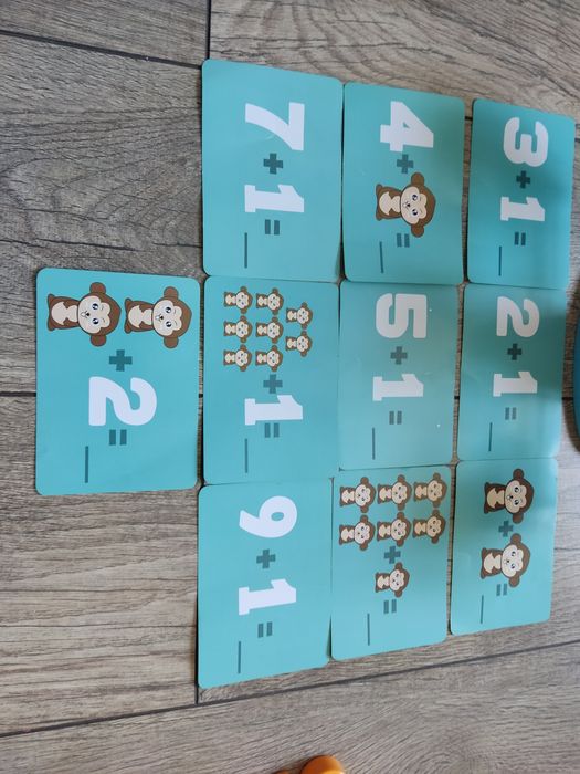 Дитяча навчальна гра математичні ваги утримай баланс Мавпа