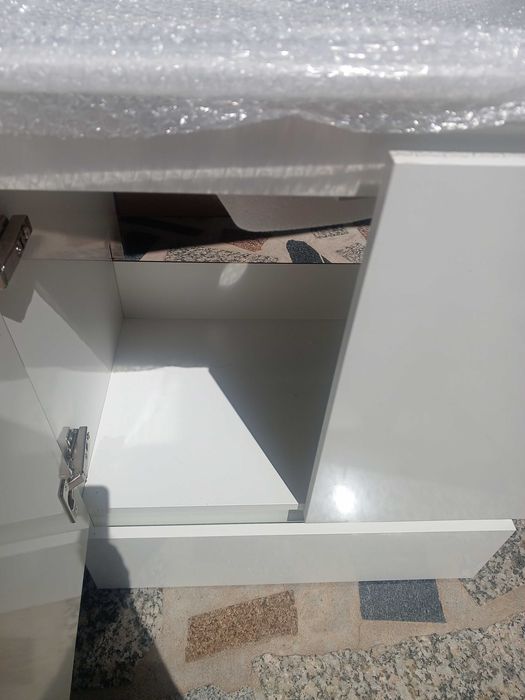 Móvel WC branco NOVO