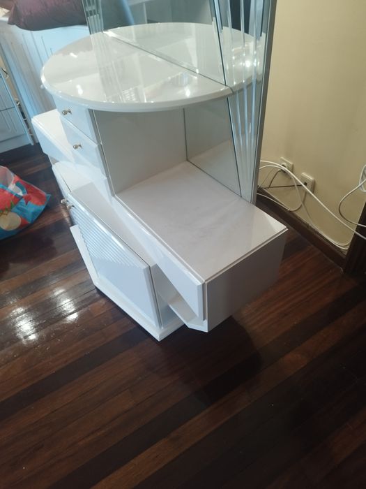 Móvel desocupar 125€