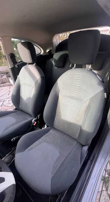 FORD KA 1.2 Gasolina 2010