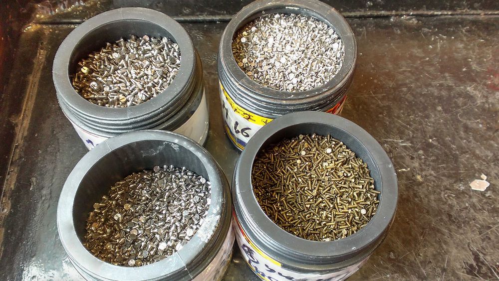 Винт,гайка,шайба М1,М1.2,М1.6,М2,М2.5,М3,М4,М5,М6-латунь,сталь