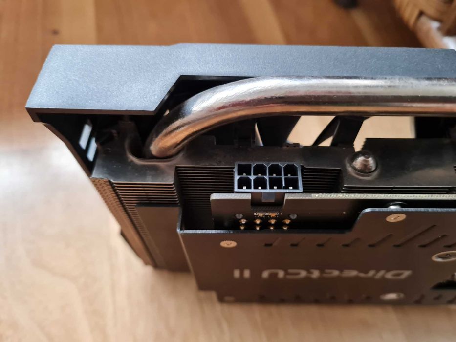 Karta graficzna ASUS AMD Radeon R9 380 4GB_ 2 sztuki_ jak nowe_ Gdańsk