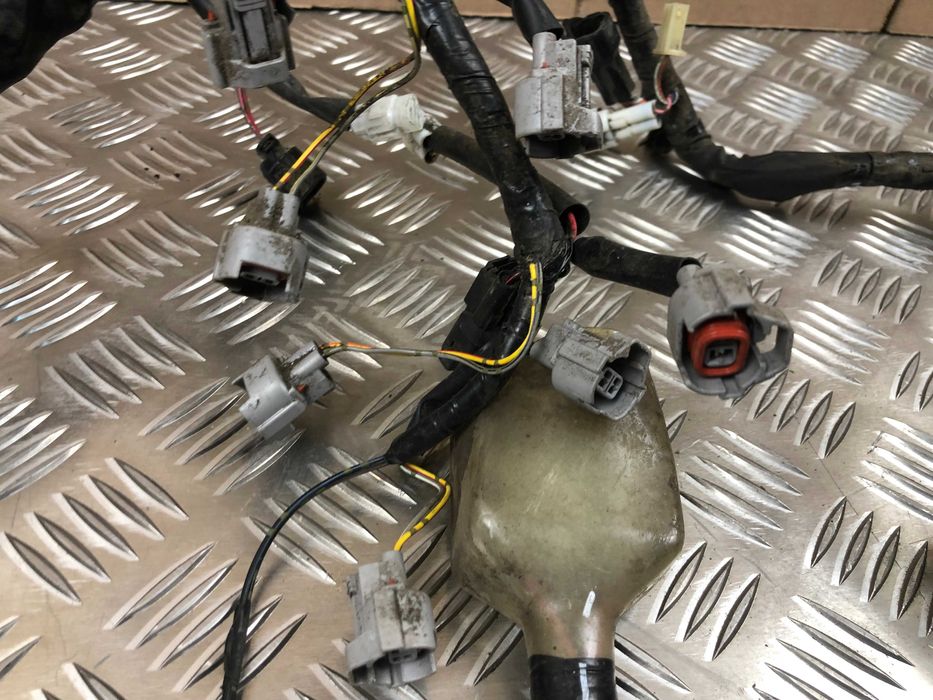 Suzuki GSX-R 600 700 K6 K7 Wiązka Główna Instalacja Kable Kostki 2007