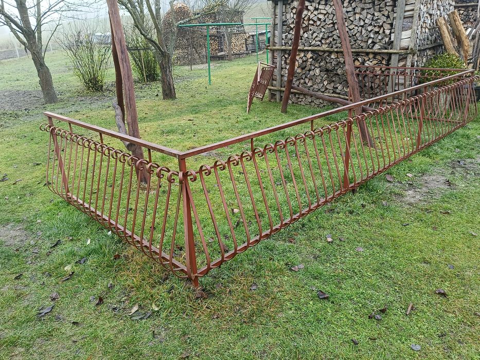 Balustrada balkonowa kuta