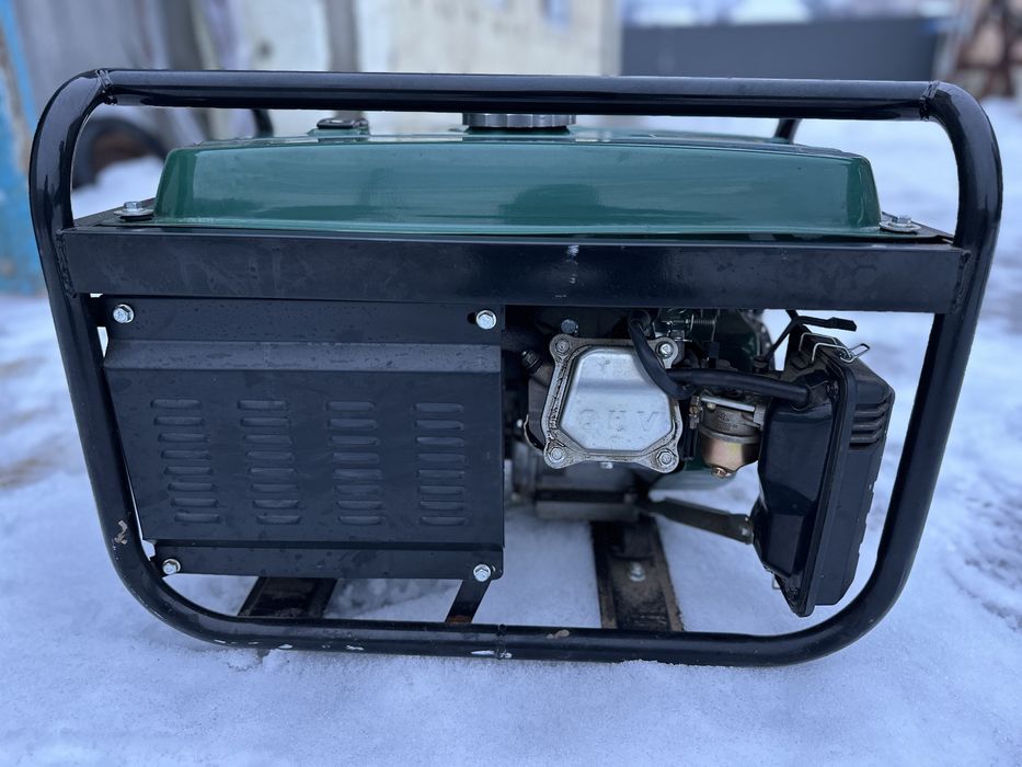 Генератор 2.8кВт