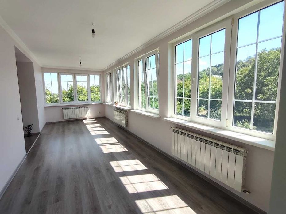 Продається сучасний будинок на вул. Сокирянська (ближня Роша)