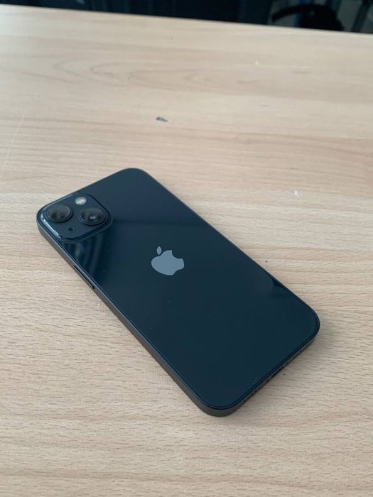 в продаже айфон 13