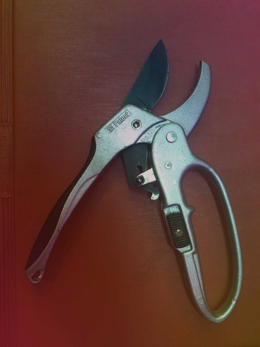 Секатор храповий Gardenline б/в