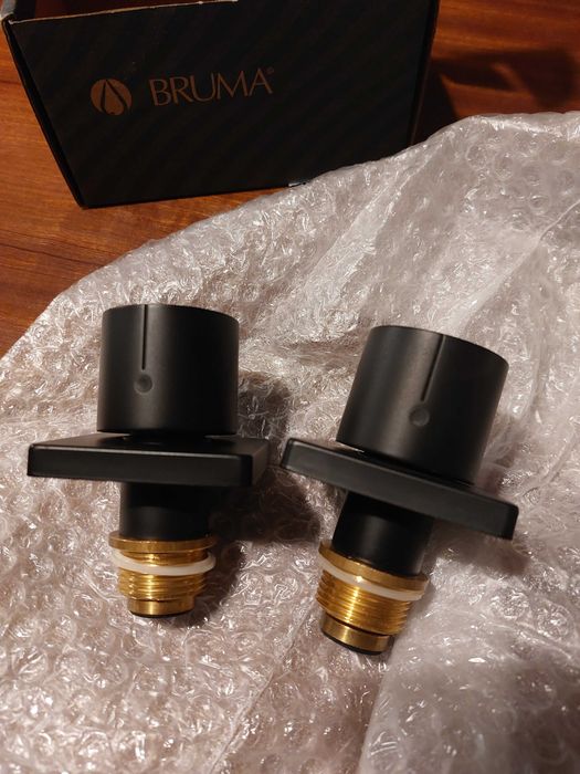 Torneiras de passagem 3/4" - EliteQ - preto mate - Bruma