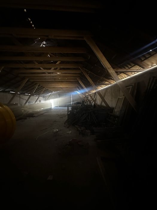 Продам склад 500 м2 с.Радча