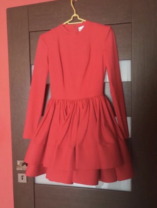 Elegancka sukienka krótka