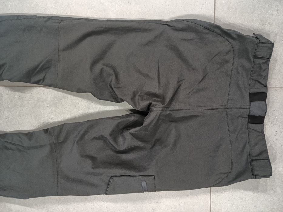 Spodnie trekkingowe Vikafjell na 12 lat lub 152 cm młodzieżowe