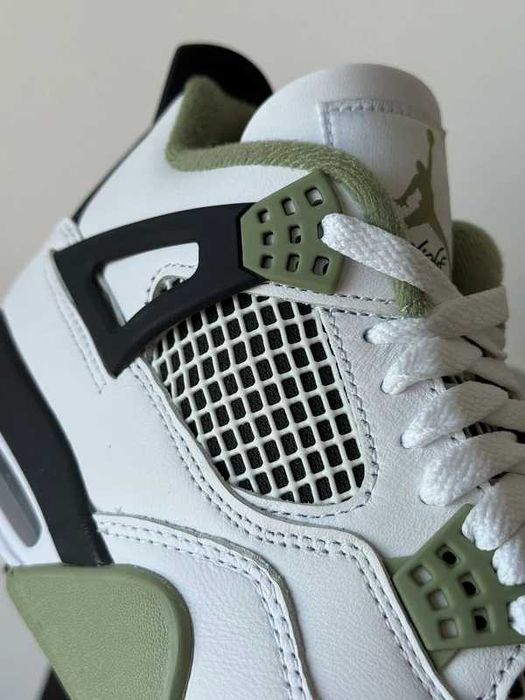 Nike „Oil Green” AIR Jordan 4 R.40