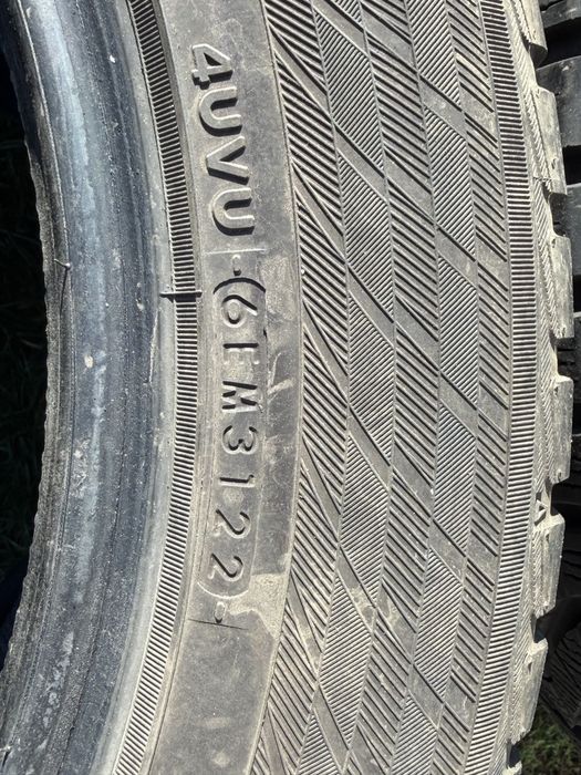 Opony 2 szt 255/50/19. 2 szt 235/55/19. 5mm