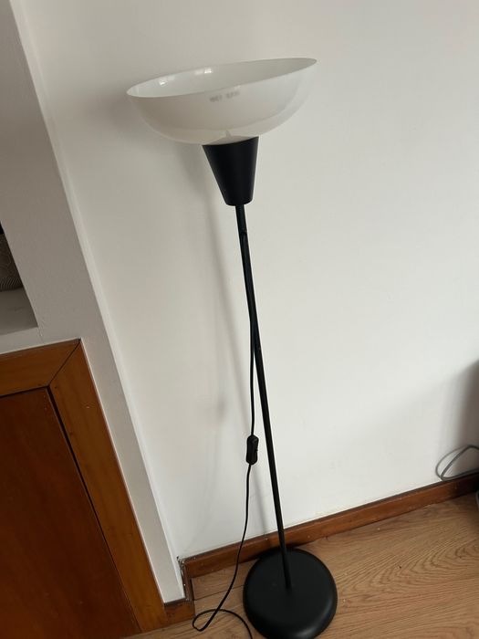 Candeeiro de pé ikea