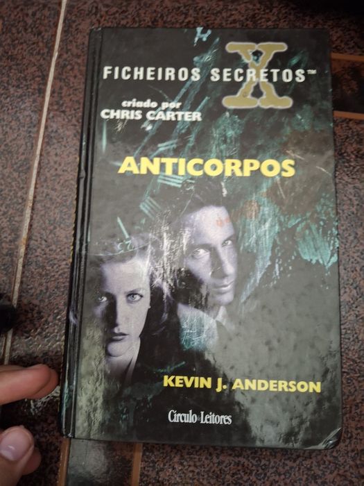 Livros diversos disponiveis