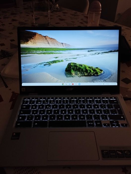 Acer Chromebook Spin 513 – 8 GB / 64 GB
