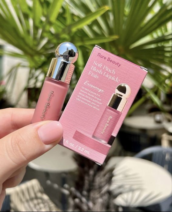 Рідкі рум’яна Rare Beauty Soft Pinch Liquid Blush