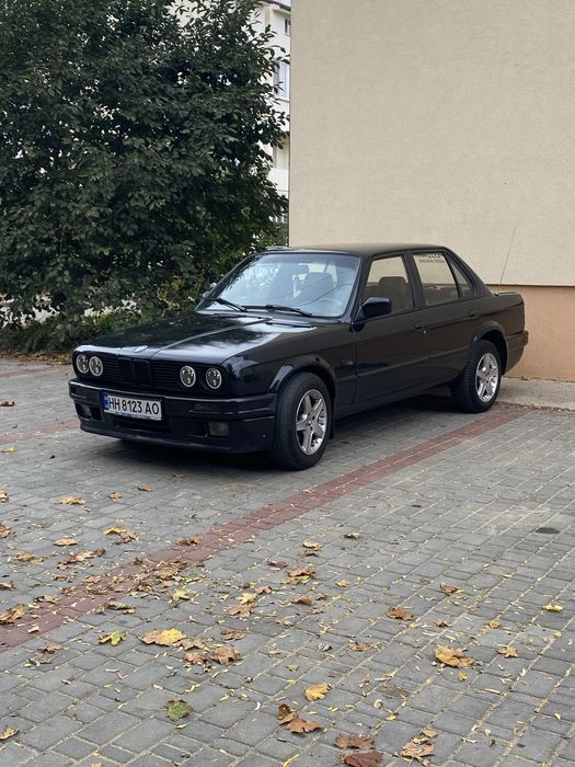 BMW е30 1983 г. 1.8 л (газ/бензин)